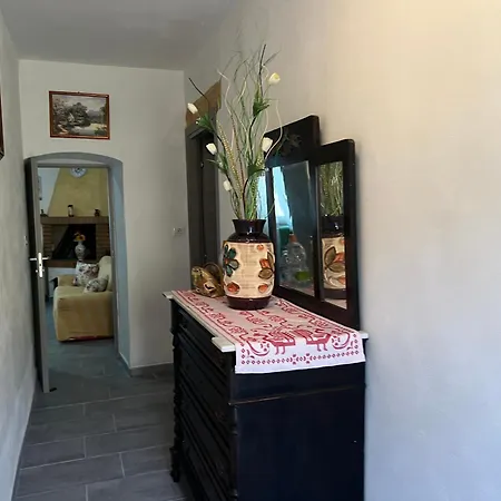 Sa Domo E Maria Apartment